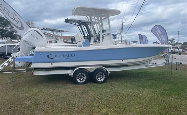 2024 Robalo 246 Cayman Steel Blue/White